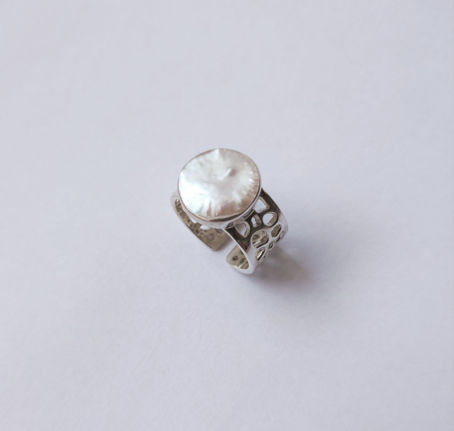 Labyrinth Baroque Pearl Chunky Silver Ring
