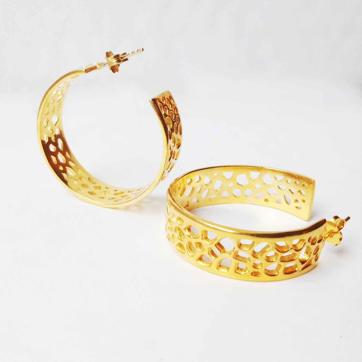 Labyrinth Chunky Gold Hoops