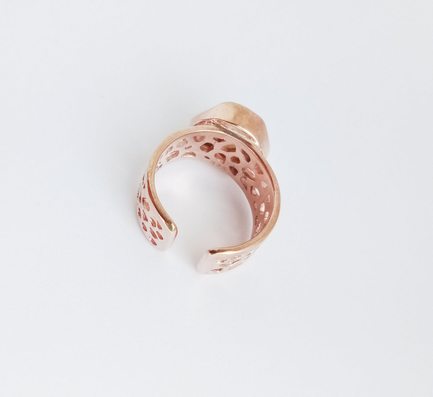 Labyrinth Baroque Pearl Chunky Rose Gold Ring