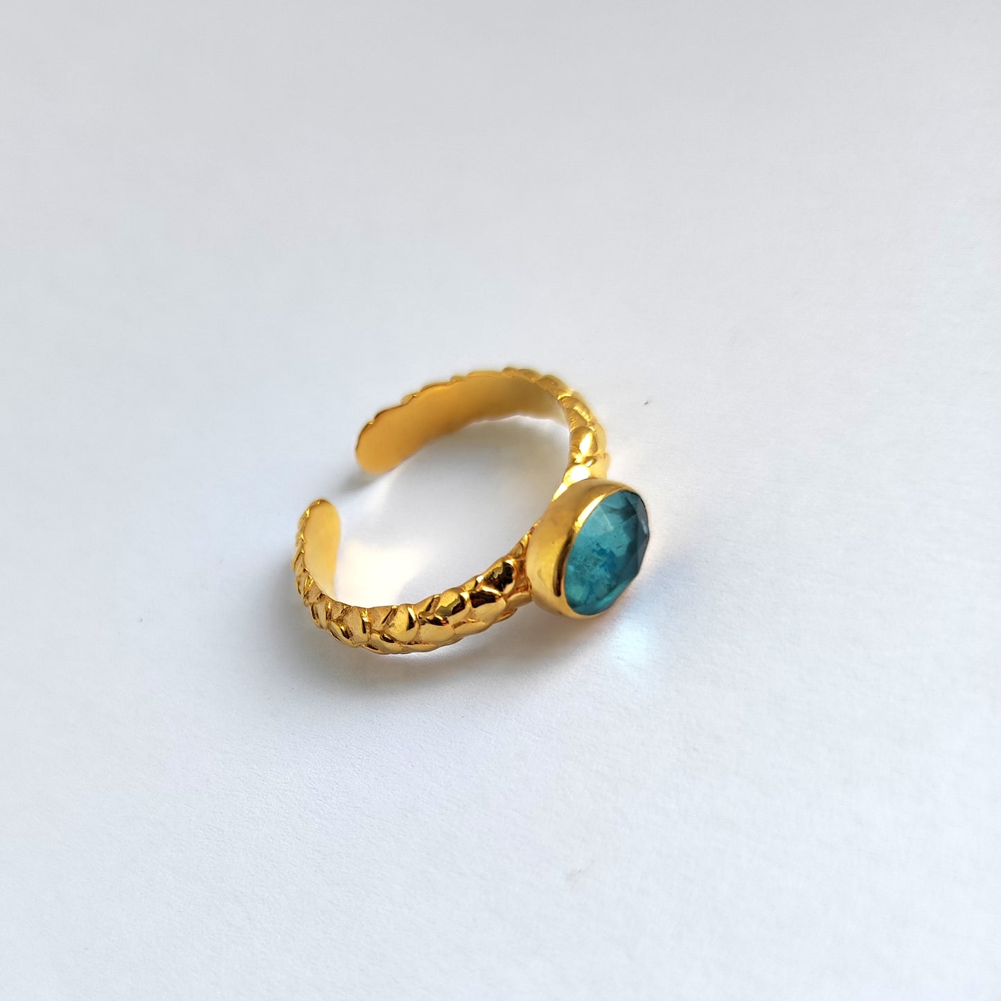 Green Apatite Mermaid Ring in 18kt Gold