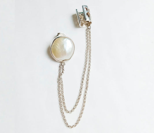 Labyrinth Silver Chain Pearl Ear Cuff