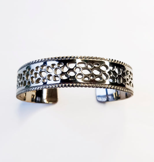 Gender Neutral Black Rhodium Coral Bangle