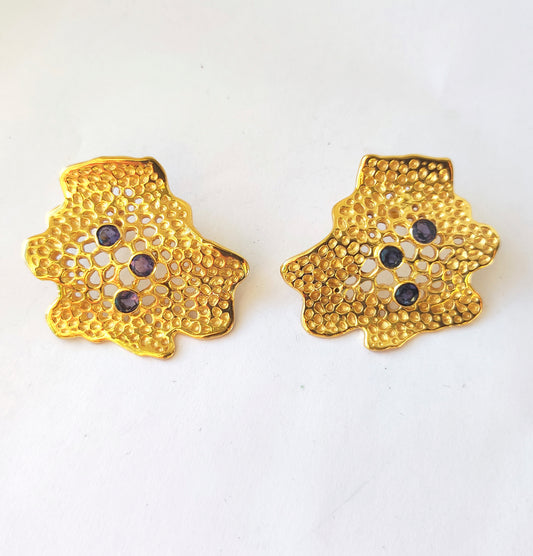 Labyrinth Wavy Gold Coral Studs with Blue Iolite