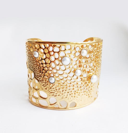 Natural Keishi Bezel Set Giant 18kt Gold Cuff Bracelet