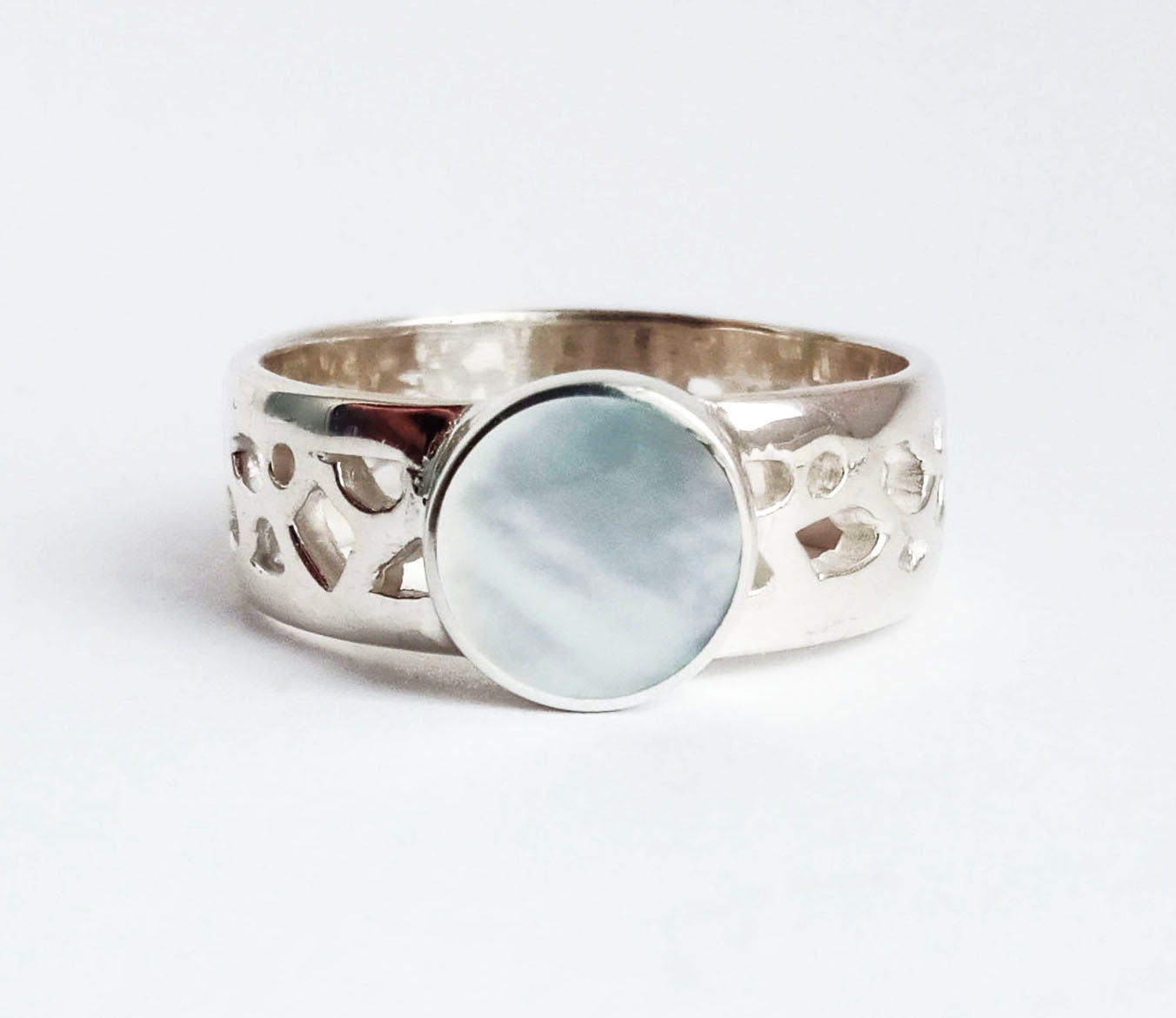 Mother of Pearl Coral Band Silver Ring